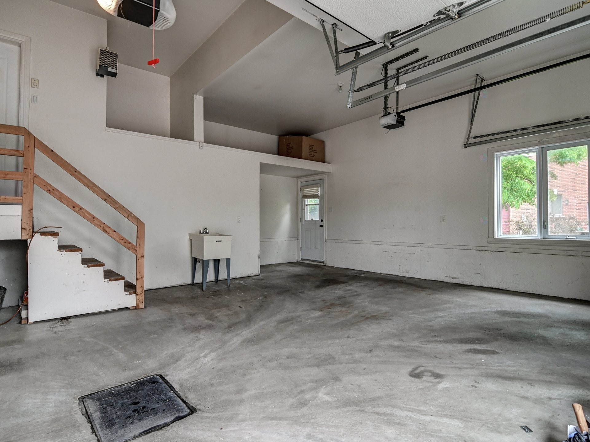 









3560


Rue de Loreto

,
Brossard,




QC
J4Y3J7

