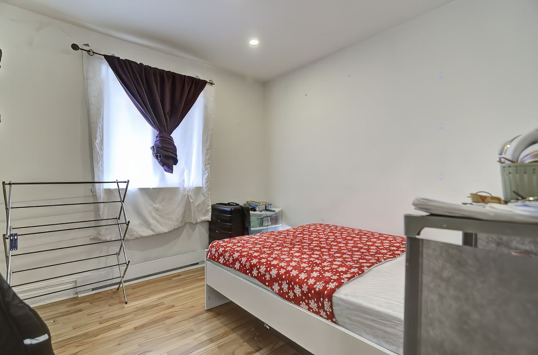 









14192


Rue Forsyth

,
Montréal (Rivière-des-Prairies/Pointe-aux-Trembles),




QC
H1A1G9

