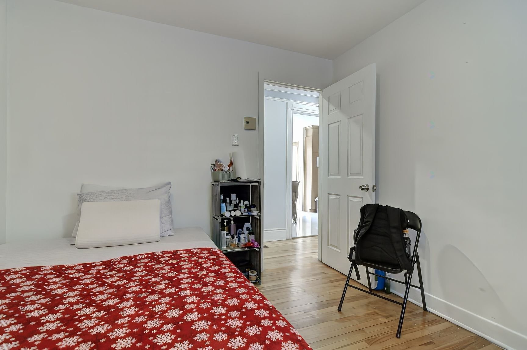









14192


Rue Forsyth

,
Montréal (Rivière-des-Prairies/Pointe-aux-Trembles),




QC
H1A1G9

