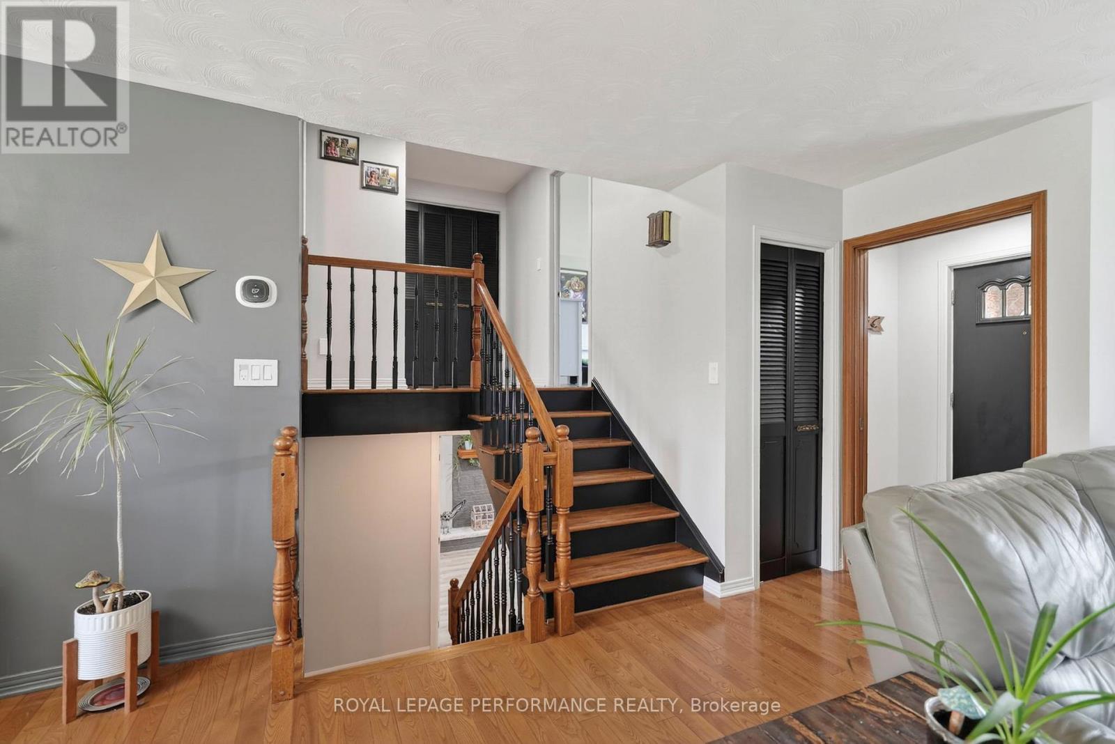 












1793 DEWHURST AVENUE

,
Cornwall,




Ontario
K6J3N1

