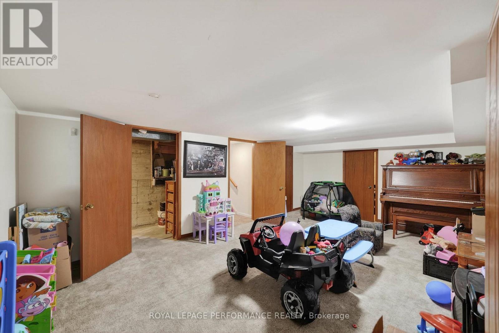 












1793 DEWHURST AVENUE

,
Cornwall,




Ontario
K6J3N1

