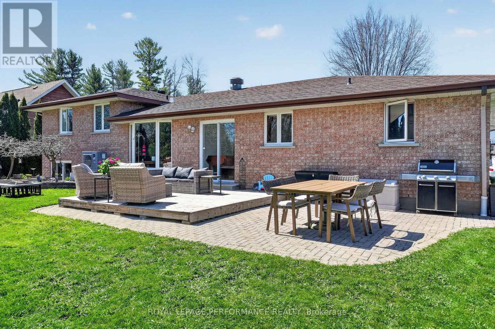












1793 DEWHURST AVENUE

,
Cornwall,




Ontario
K6J3N1

