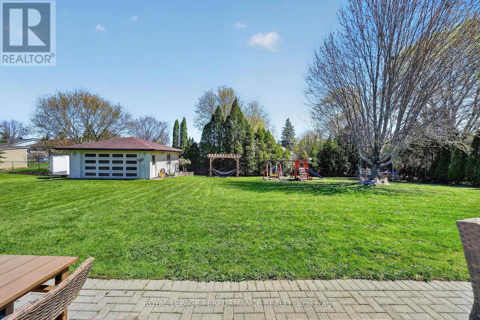












1793 DEWHURST AVENUE

,
Cornwall,




Ontario
K6J3N1

