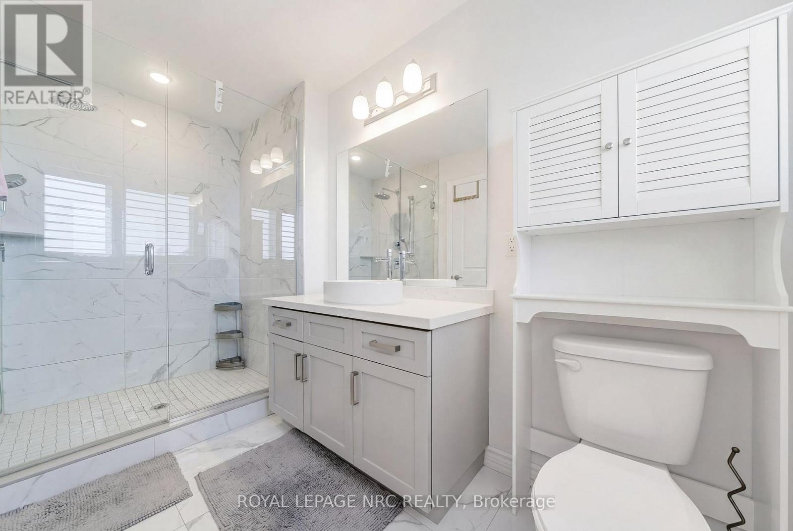 












4071 THOMAS STREET

,
Lincoln (Beamsville),




Ontario
L3J0S5

