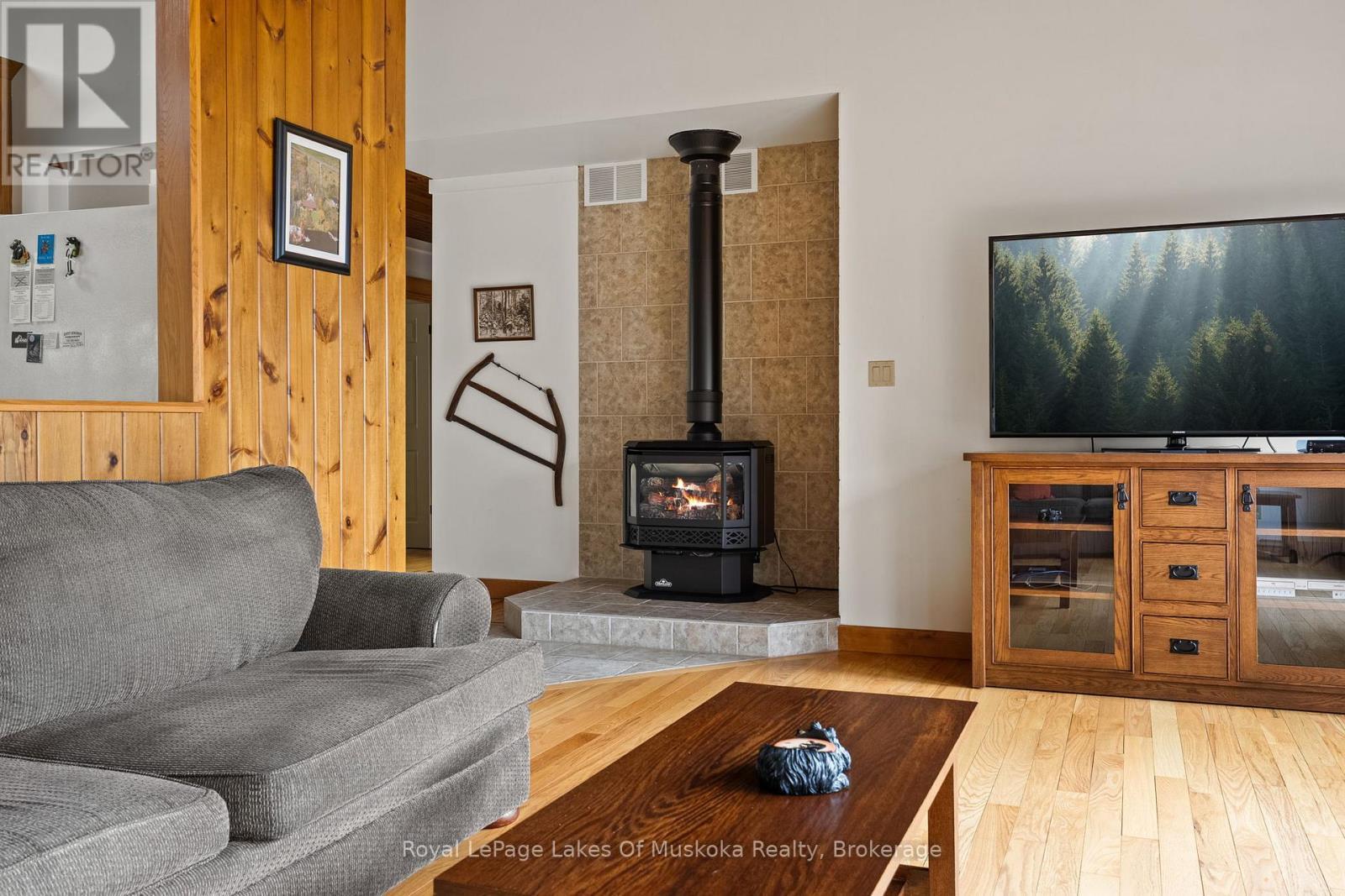 












3149 520 HIGHWAY

,
Magnetawan,




Ontario
P0A1P0

