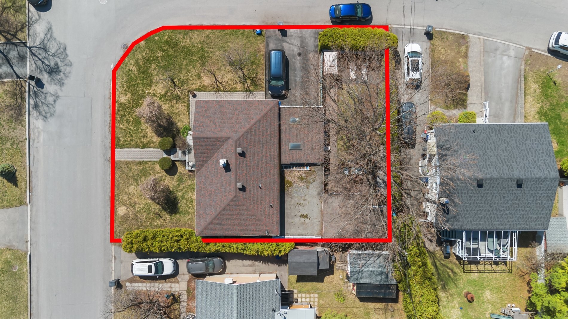 









467


Rue Flavien

,
Laval (Fabreville),




QC
H7P3A3

