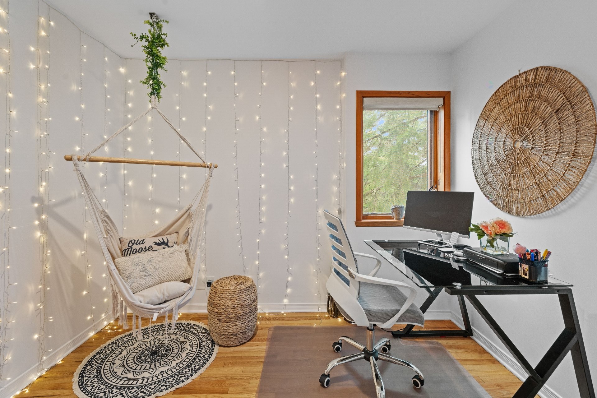 









782


Rue Principale

, 146,
Saint-Sauveur,




QC
J0R1R2

