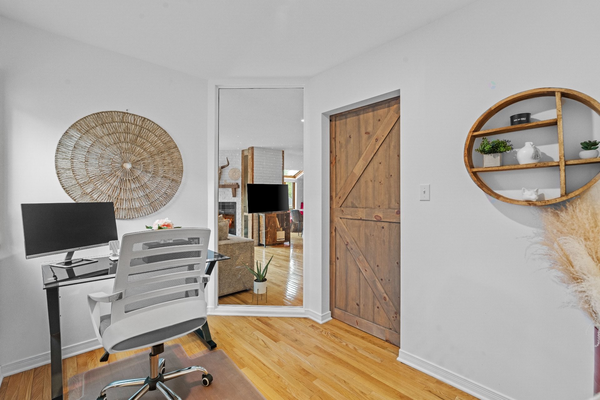 









782


Rue Principale

, 146,
Saint-Sauveur,




QC
J0R1R2

