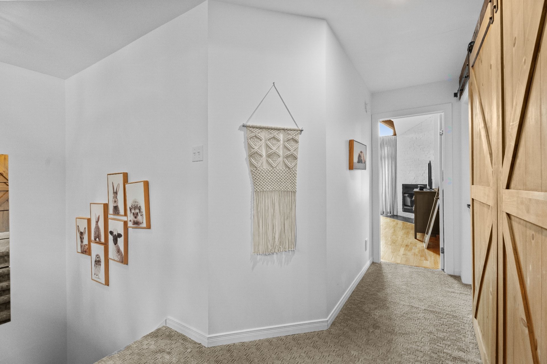 









782


Rue Principale

, 146,
Saint-Sauveur,




QC
J0R1R2

