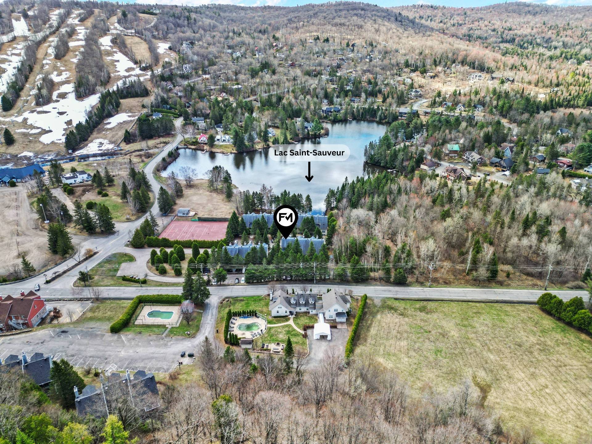 









782


Rue Principale

, 146,
Saint-Sauveur,




QC
J0R1R2

