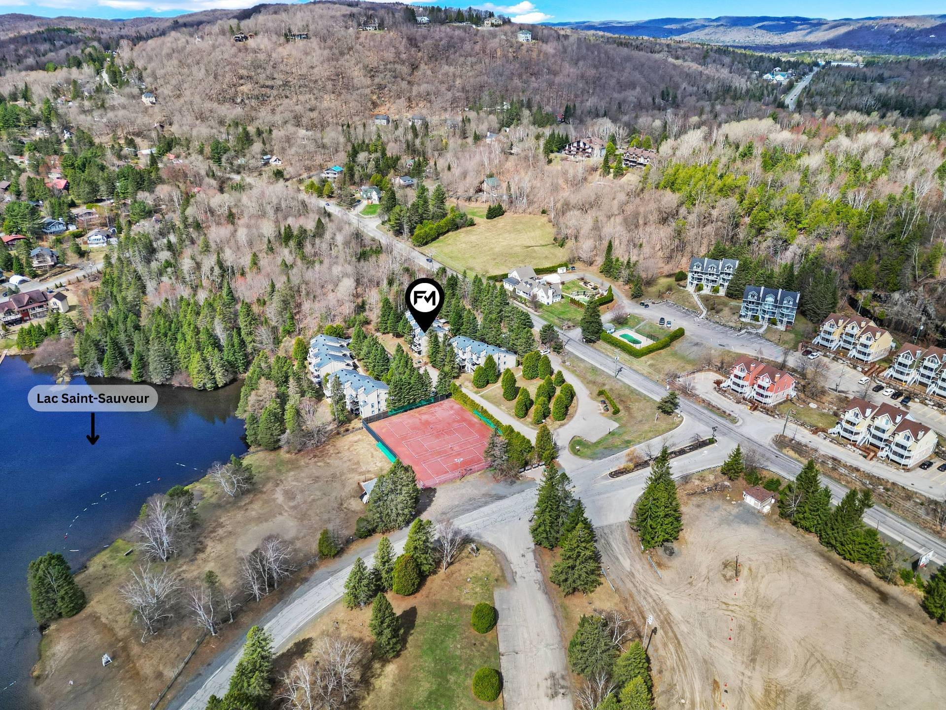 









782


Rue Principale

, 146,
Saint-Sauveur,




QC
J0R1R2

