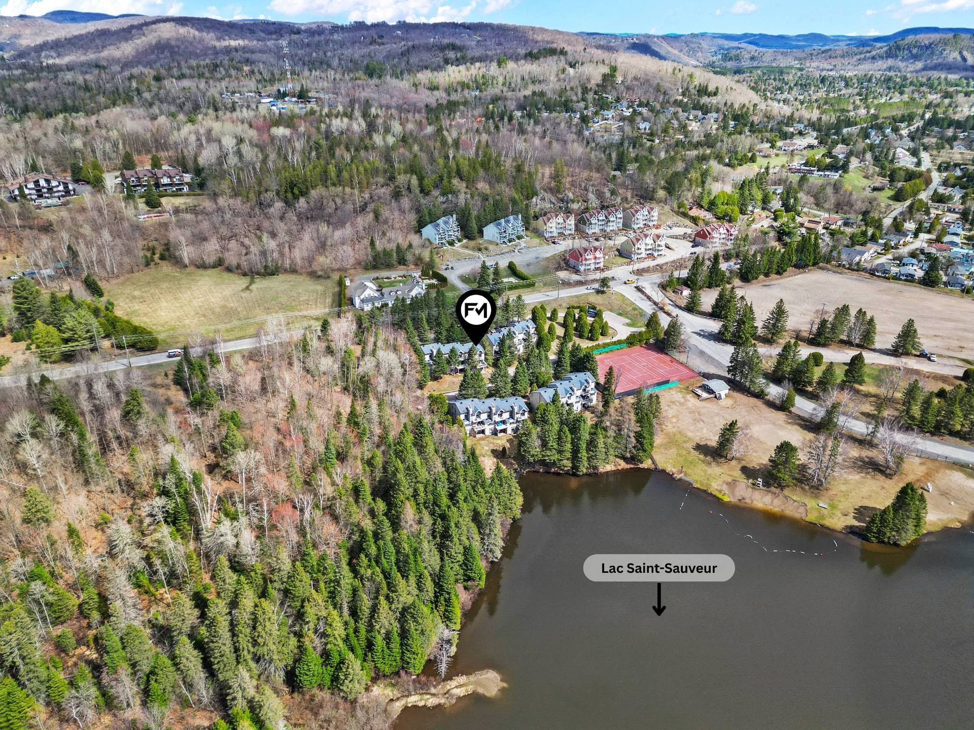 









782


Rue Principale

, 146,
Saint-Sauveur,




QC
J0R1R2

