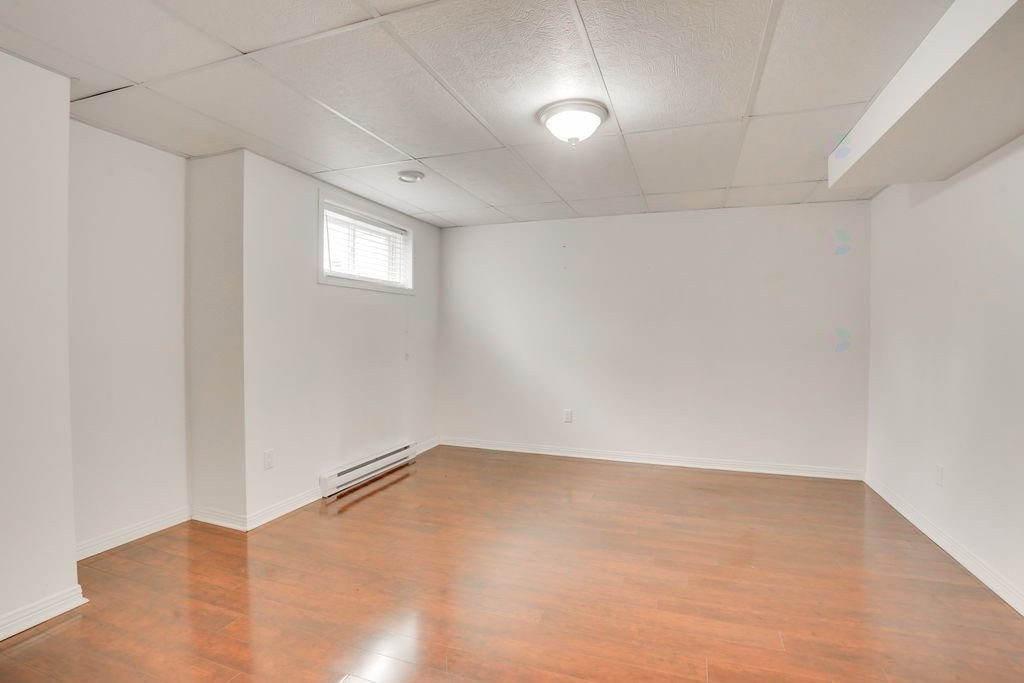 









149


Rue du Tournoi

,
Gatineau (Aylmer),




QC
J9J3V5

