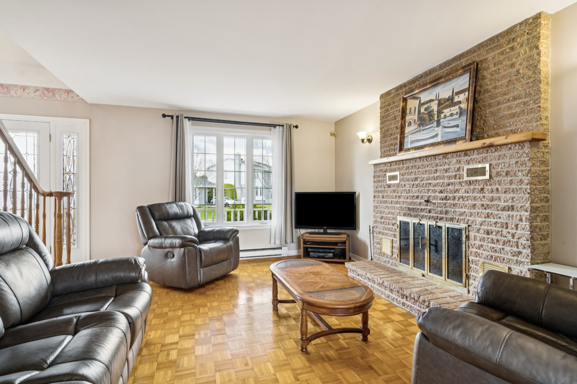 









171


Rue Ignace-Hébert

,
Varennes,




QC
J3X1H8

