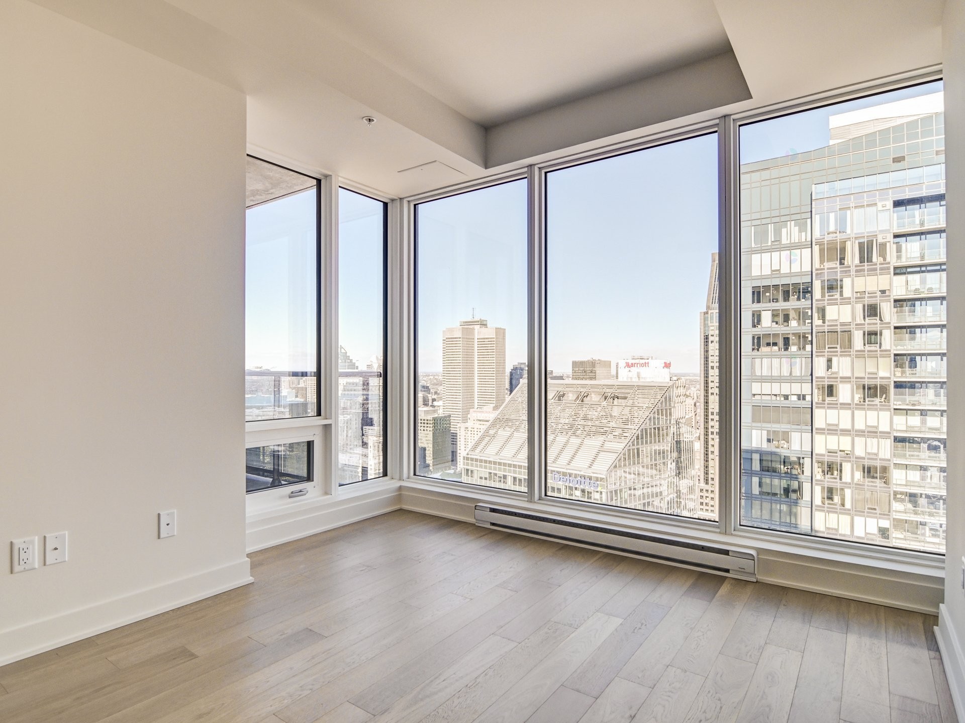 









1288


Rue St-Antoine O.

, 4905,
Montréal (Ville-Marie),




QC
H3C0X6

