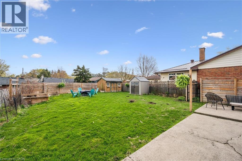 












154 ORIOLE Street

,
Waterloo,




Ontario
N2J2B4

