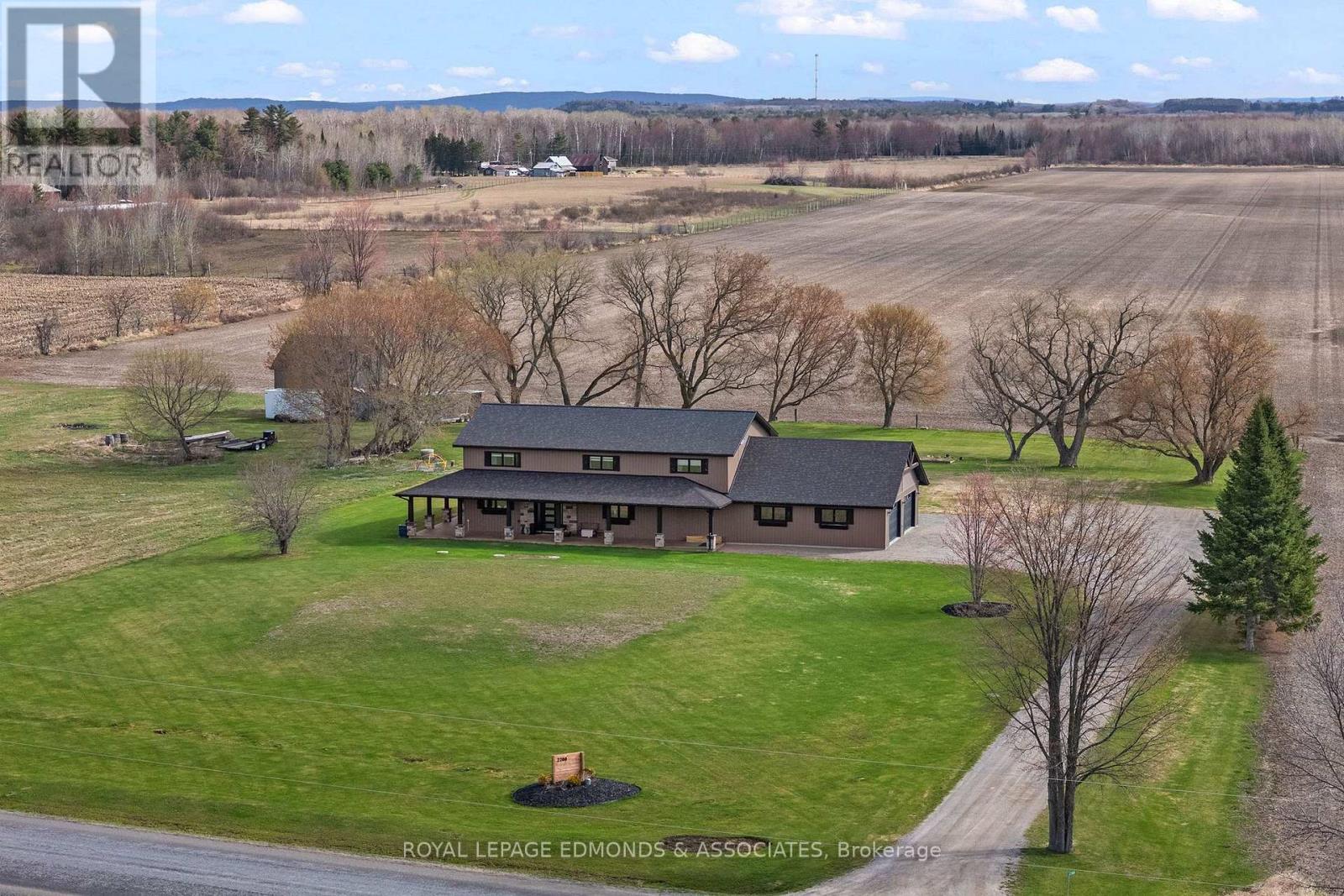 












2700 ZION LINE

,
Whitewater Region,




Ontario
K8A6W3

