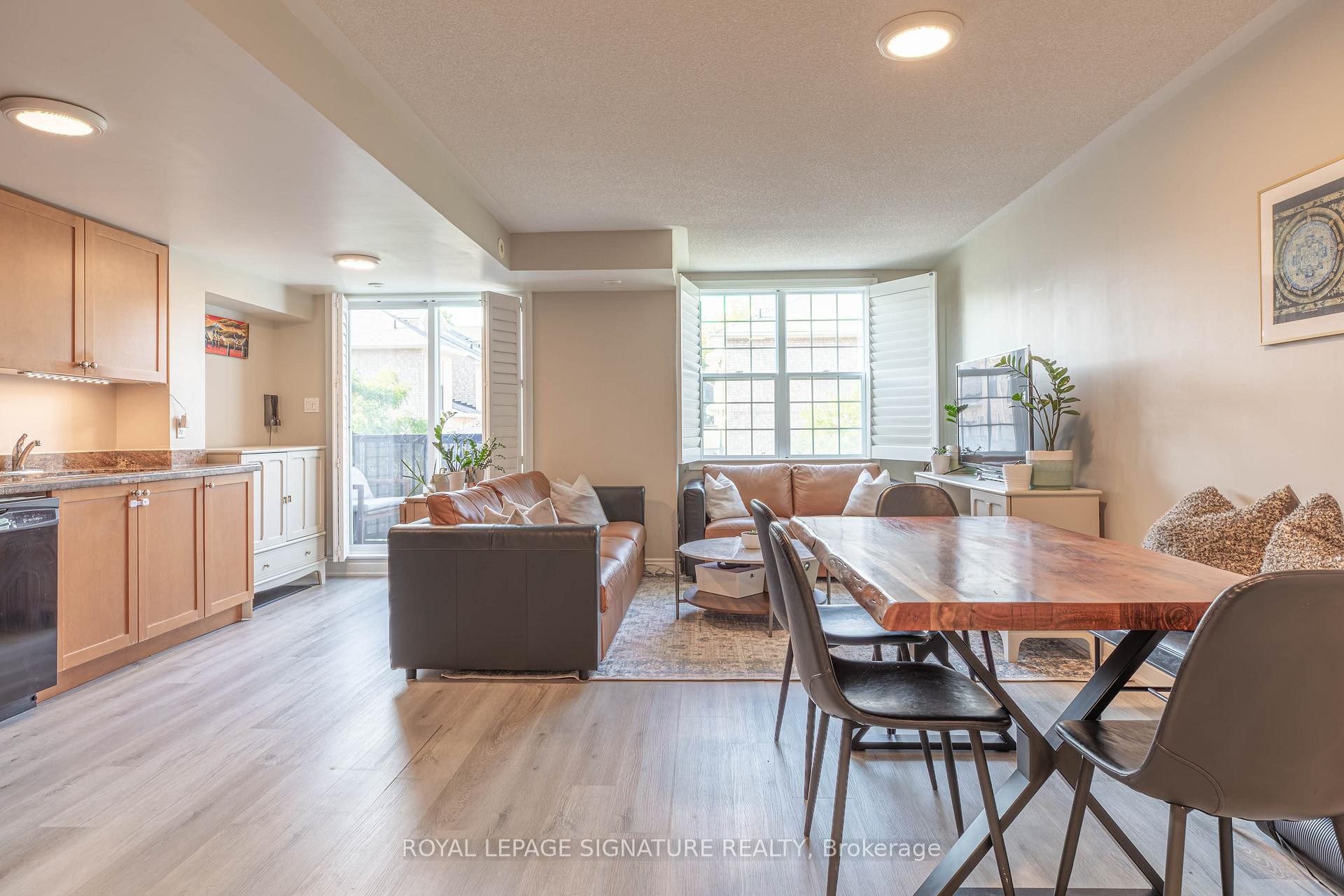 









45


Strangford

Lane, 309,
Toronto,




ON
M1L 0E5

