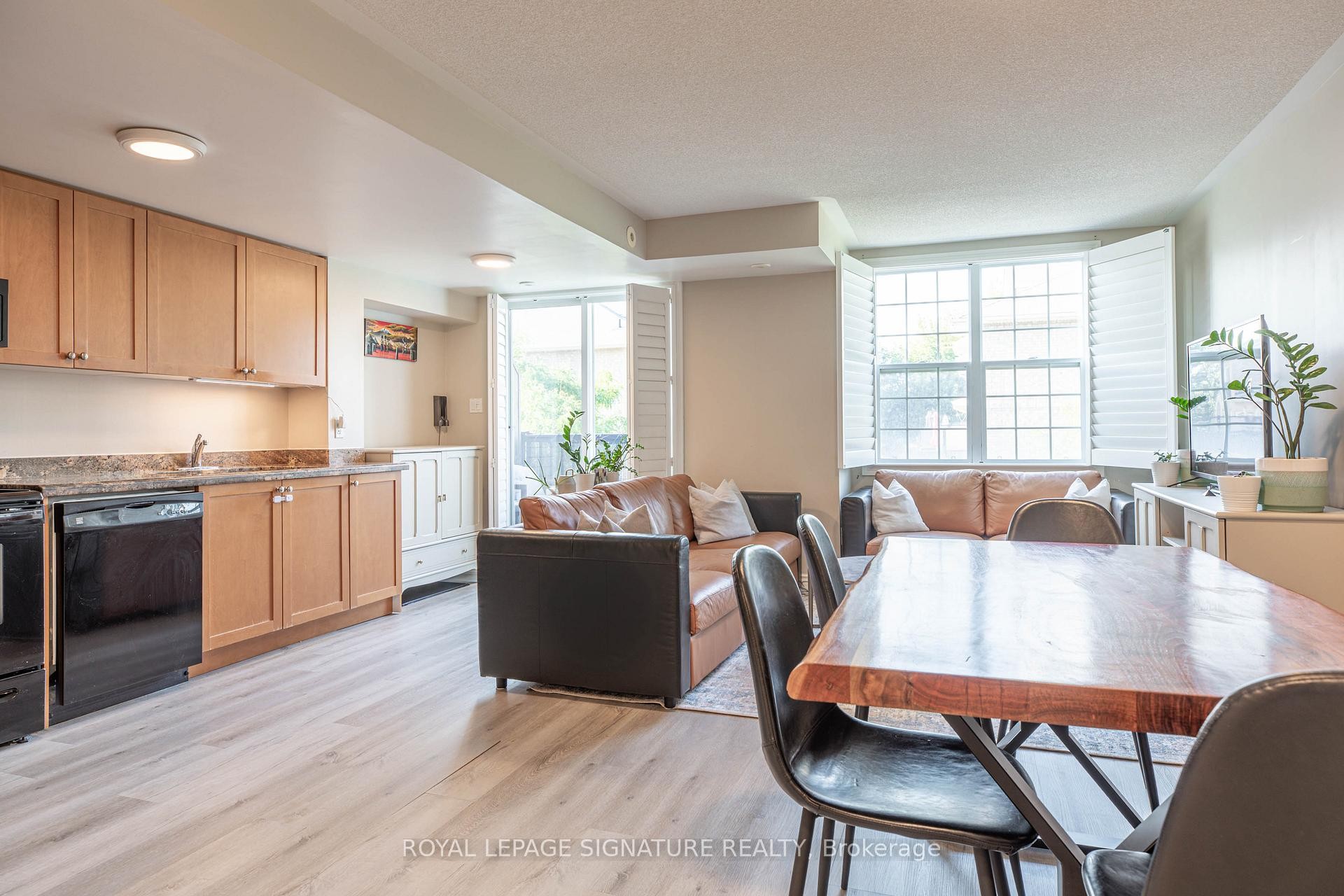 









45


Strangford

Lane, 309,
Toronto,




ON
M1L 0E5

