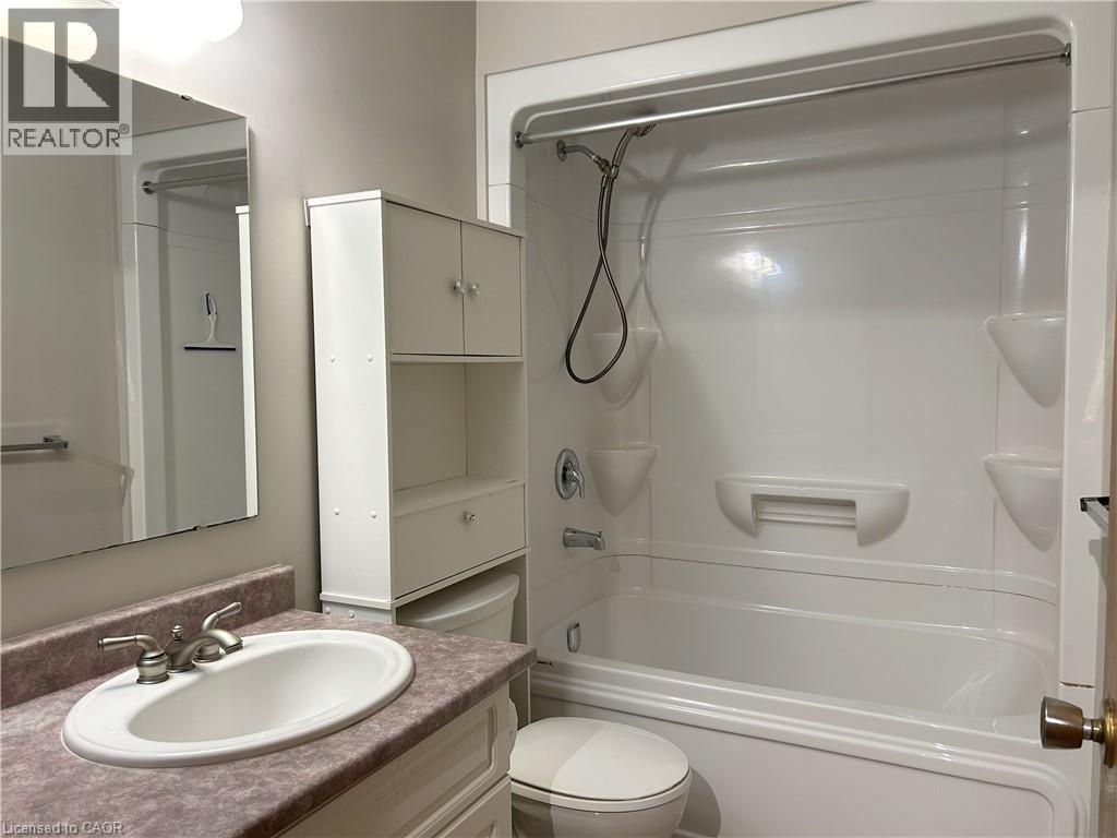 












10 MONTCLAIR Crescent

,
Simcoe,




Ontario
N3Y4R9

