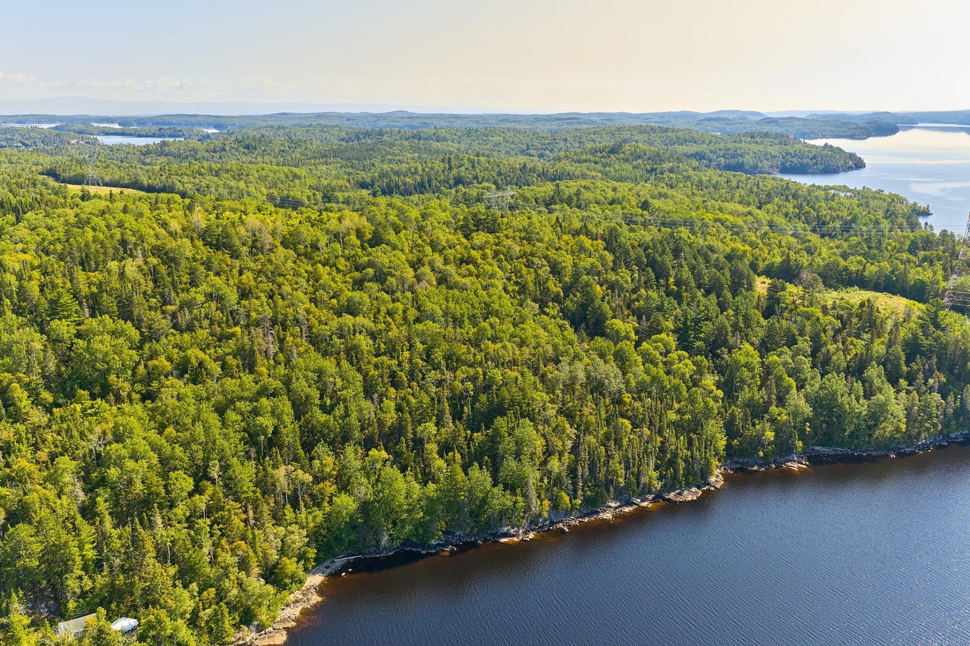 












Rue des Pinsons

,
Saguenay (Lac-Kénogami),







QC
G7X0P3

