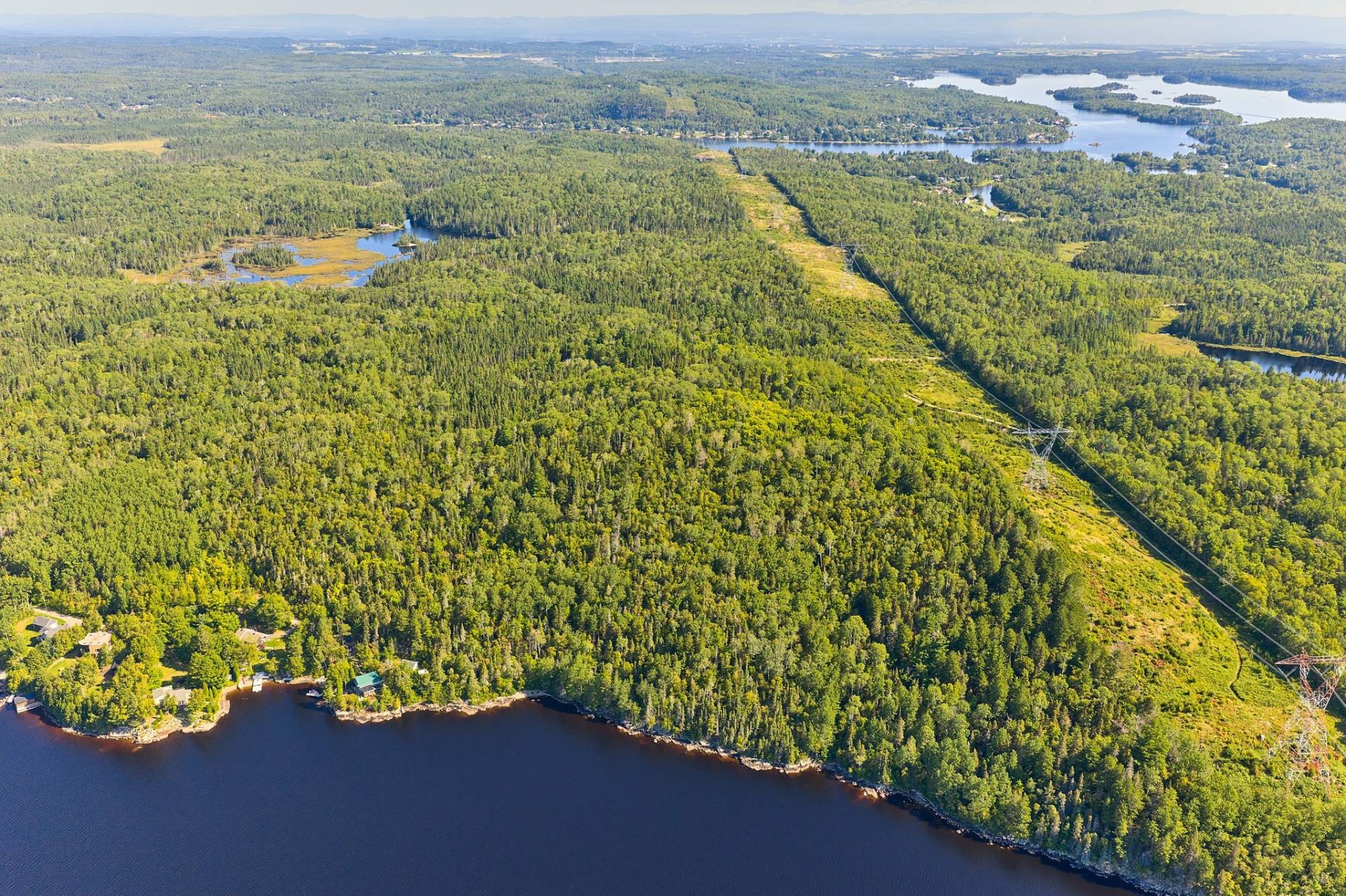 












Rue des Pinsons

,
Saguenay (Lac-Kénogami),







QC
G7X0P3

