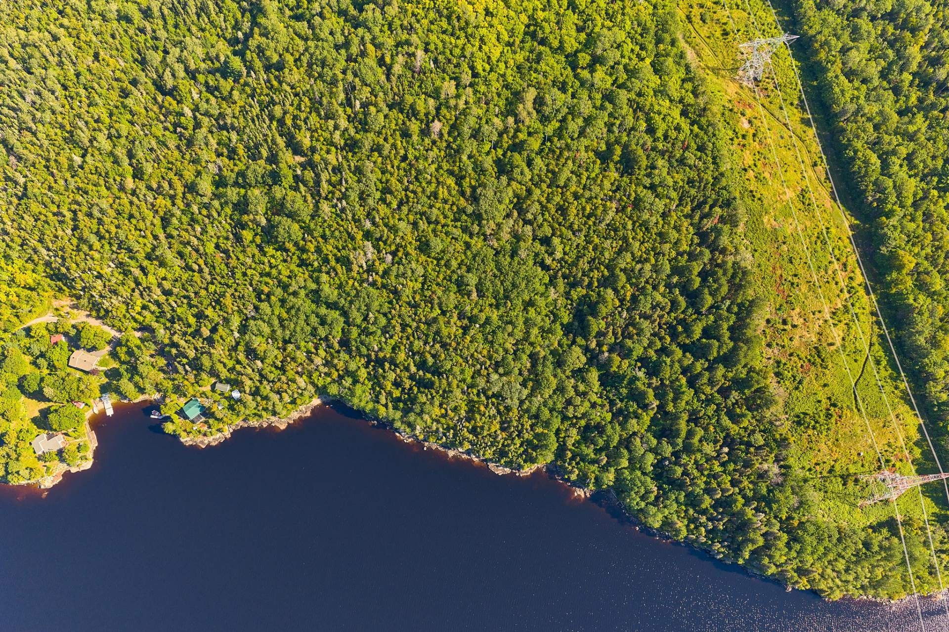 












Rue des Pinsons

,
Saguenay (Lac-Kénogami),







QC
G7X0P3


