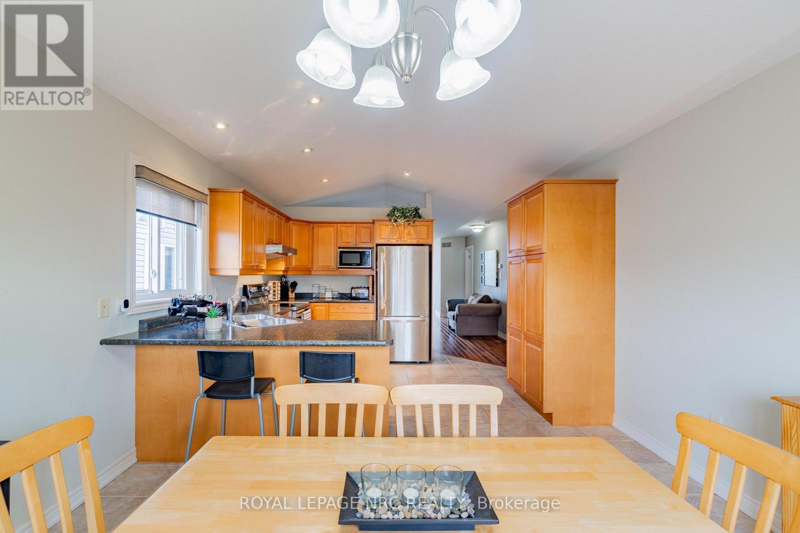 












8398 ATACK COURT

,
Niagara Falls (Ascot),




Ontario
L2H3N4

