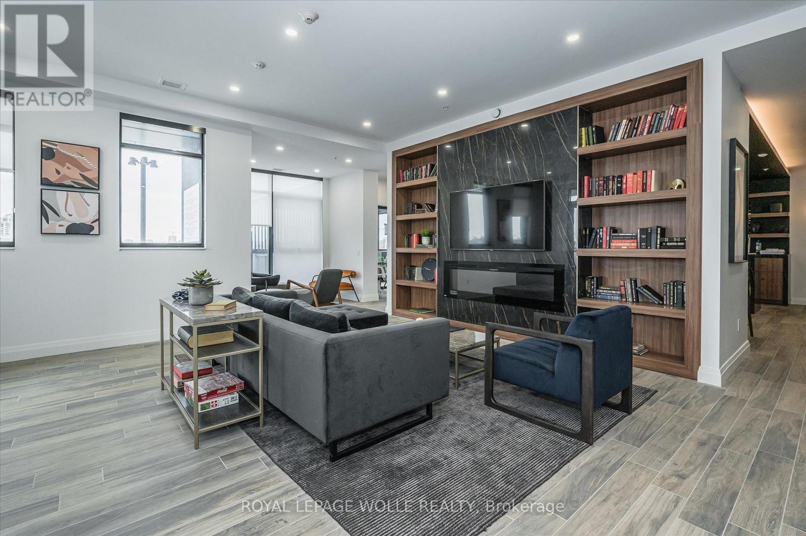 












1714 - 181 KING STREET S

,
Waterloo,




Ontario
N2J0E7

