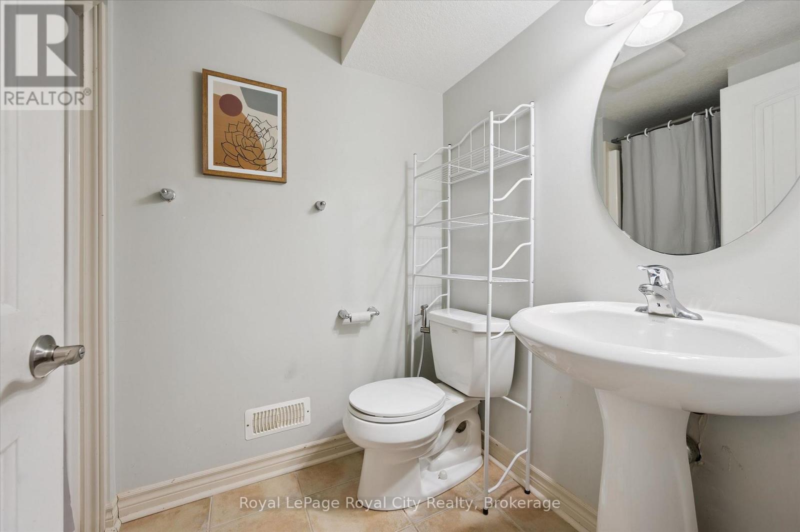 












91 LAMBETH WAY

,
Guelph (Pineridge/Westminster Woods),




Ontario
N1L0H1

