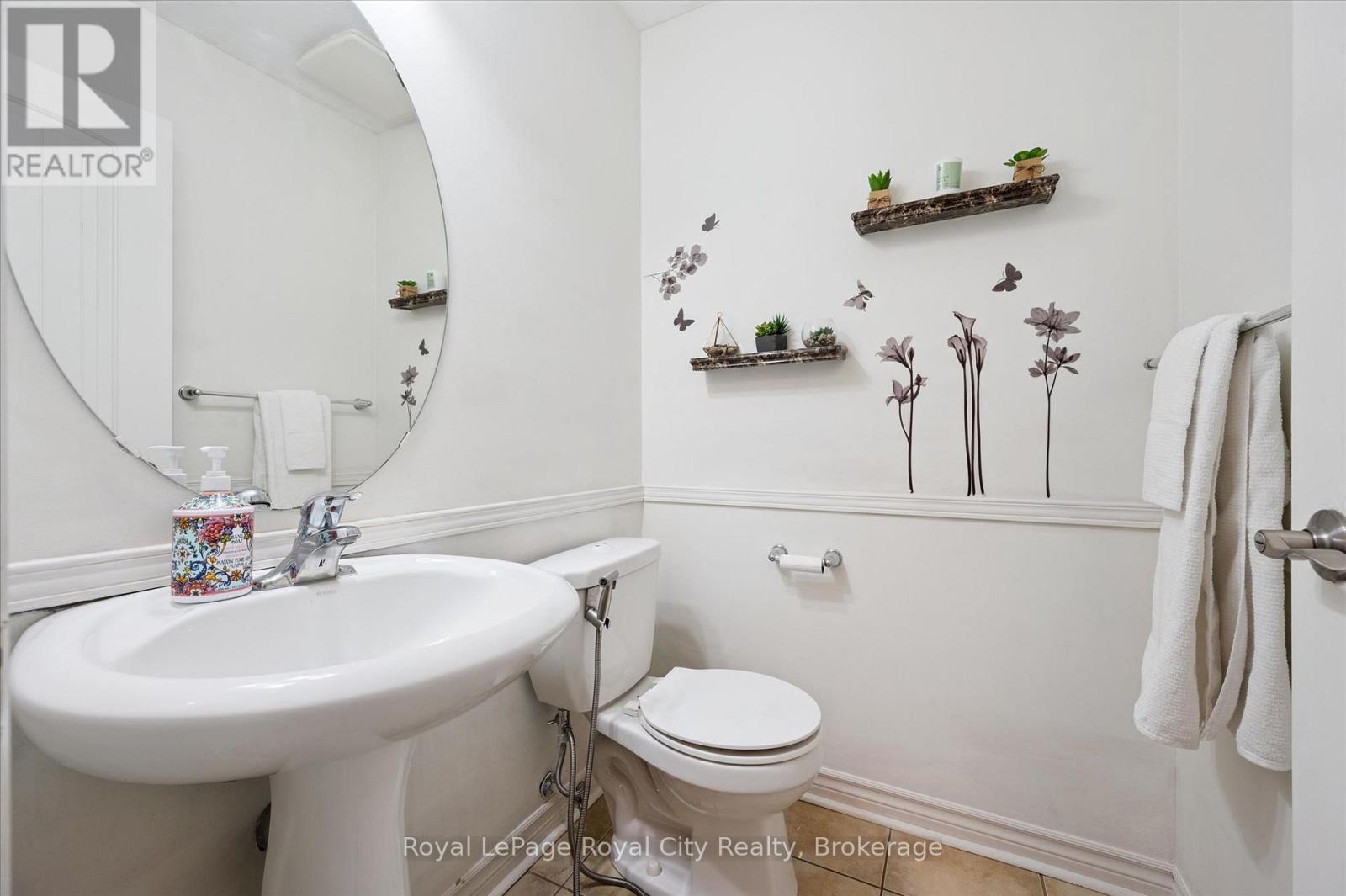 












91 LAMBETH WAY

,
Guelph (Pineridge/Westminster Woods),




Ontario
N1L0H1

