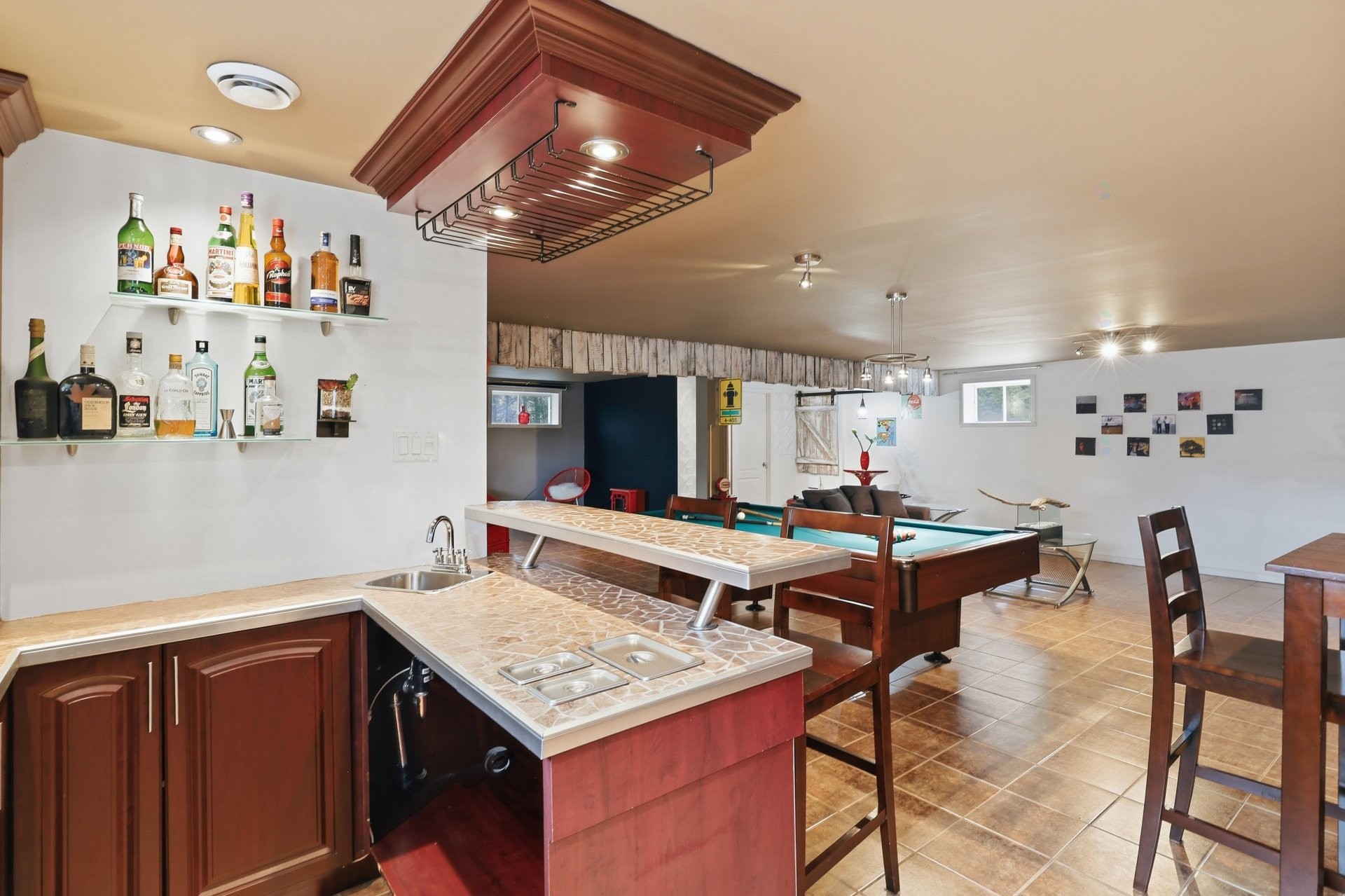 









633


Rue du Mimosa

,
Saint-Amable,




QC
J0L1N0

