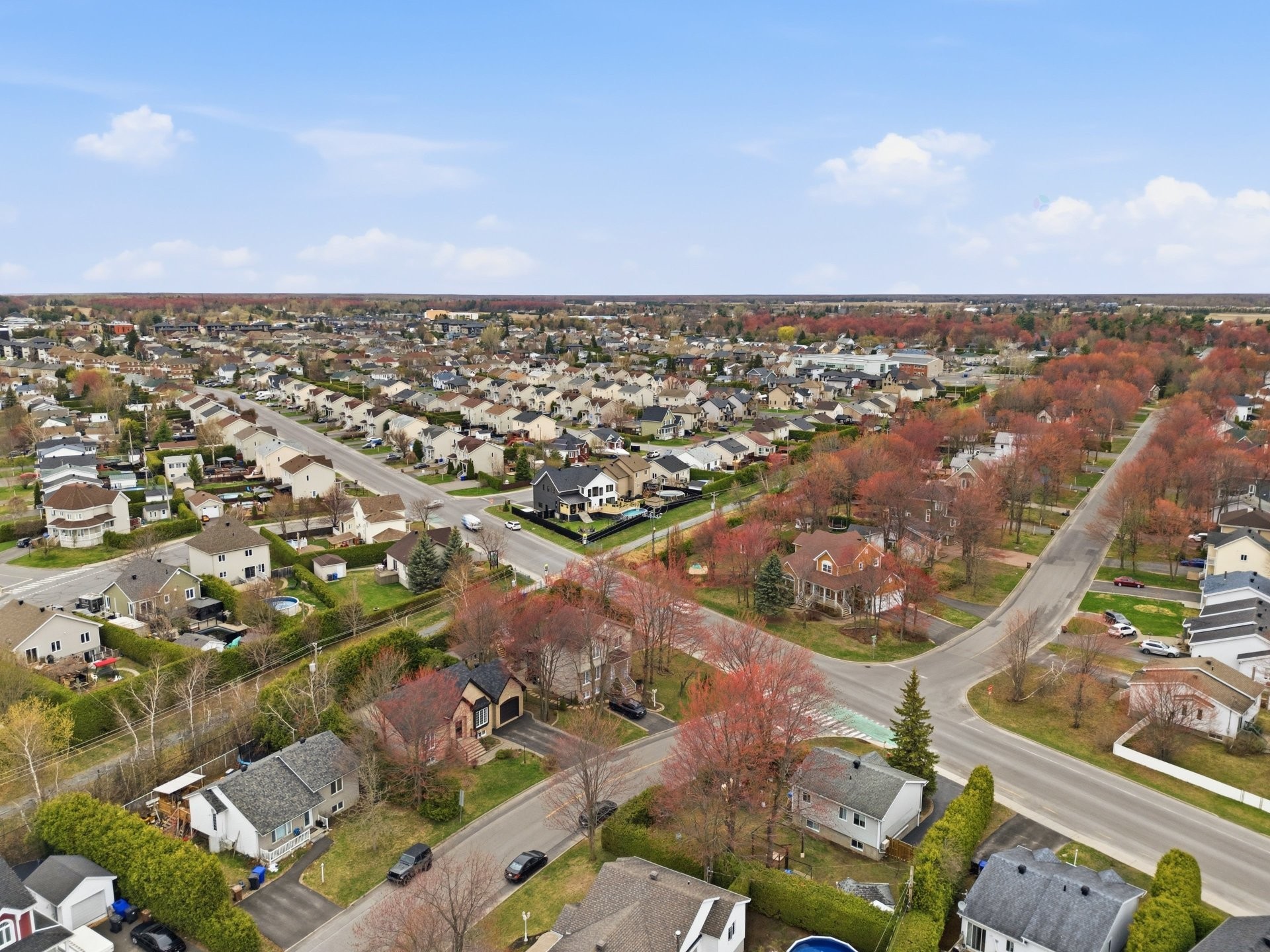 









633


Rue du Mimosa

,
Saint-Amable,




QC
J0L1N0

