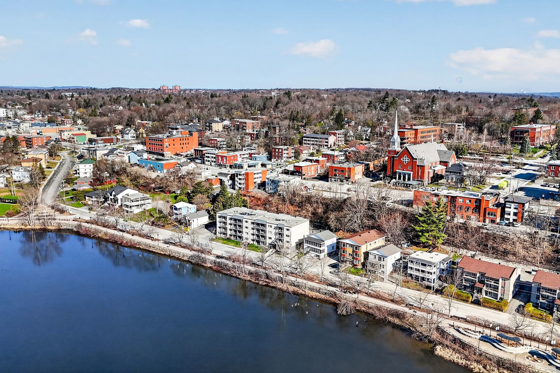 









1151


Rue de l'Esplanade

,
Sherbrooke (Les Nations),




QC
J1H1S9

