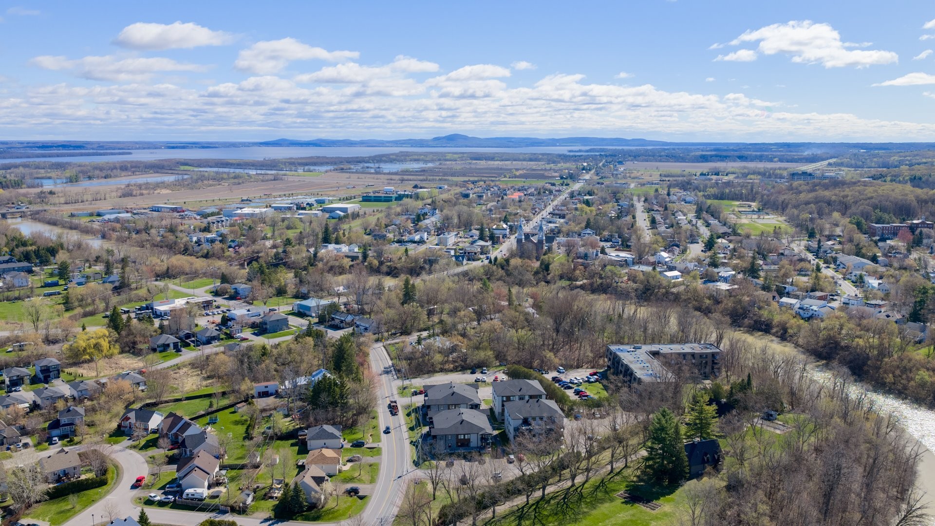 









6


Rue Aimé-Aubry

,
Rigaud,




QC
J0P1P0

