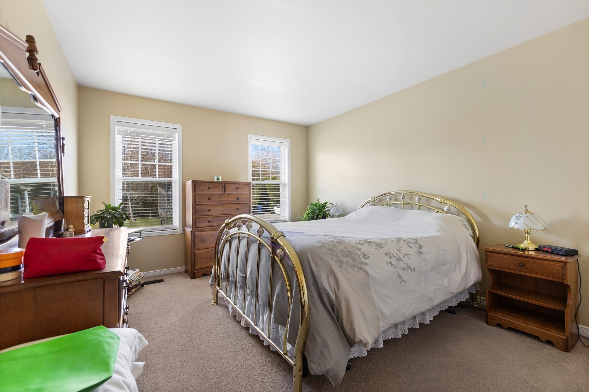 









6


Rue Aimé-Aubry

,
Rigaud,




QC
J0P1P0

