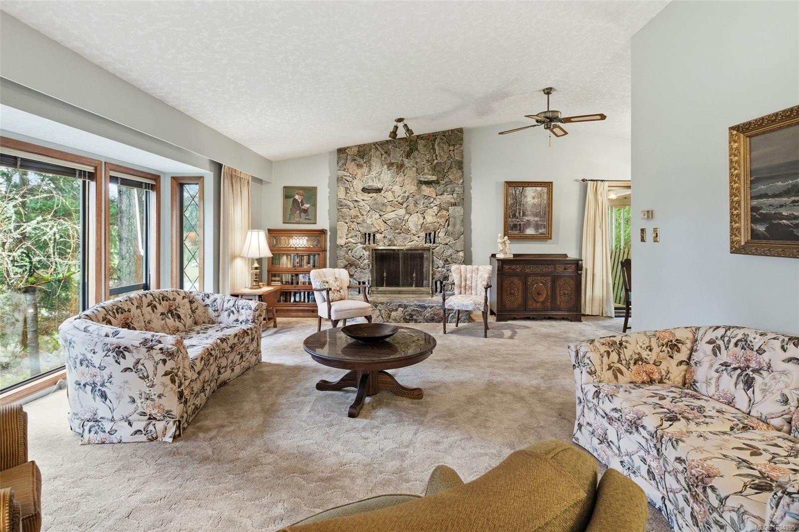 









4395


Liberto

Rd,
Saanich,




BC
V9E 2C4

