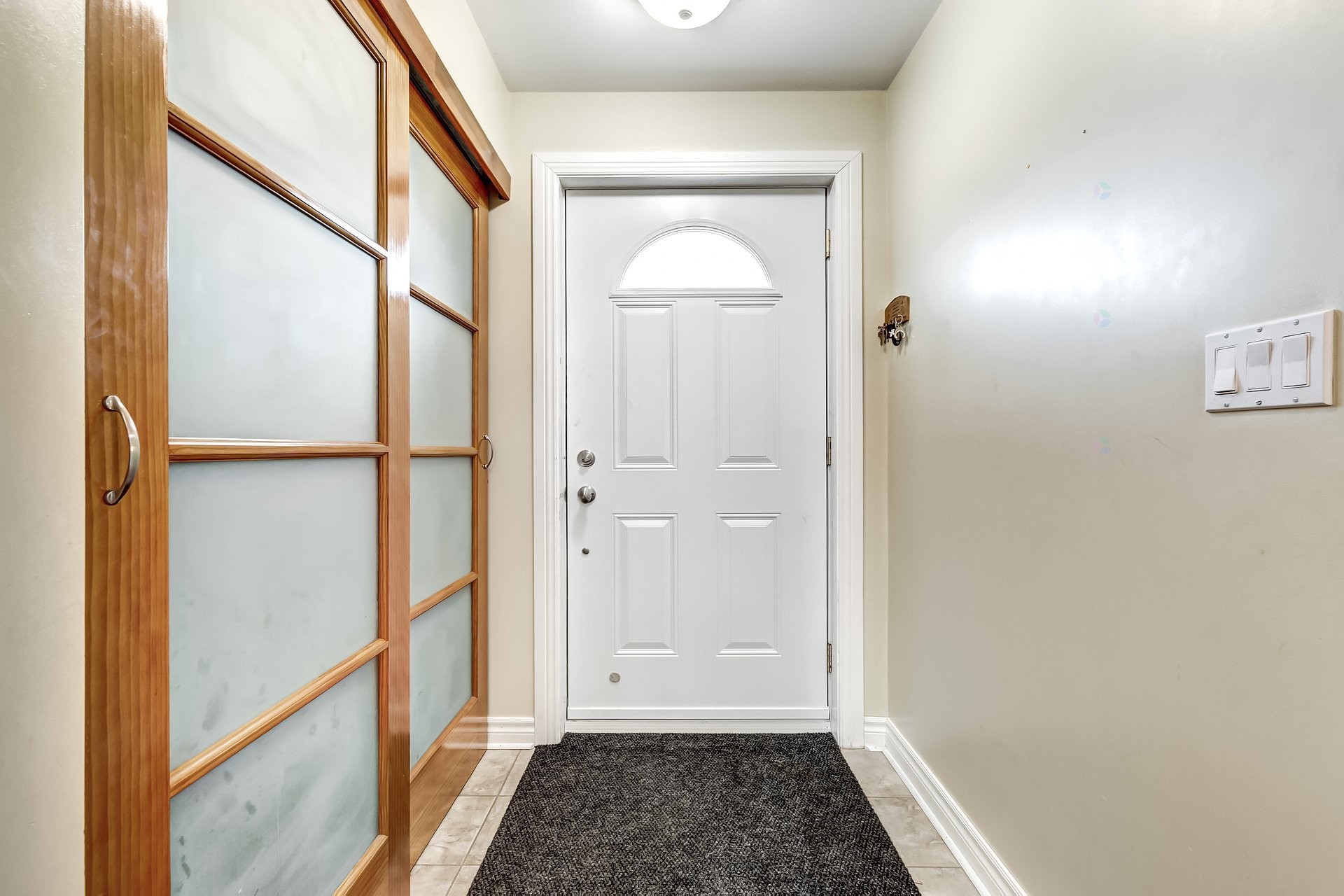 









75


17e Avenue

,
Montréal (Pierrefonds-Roxboro),




QC
H8Y3A5

