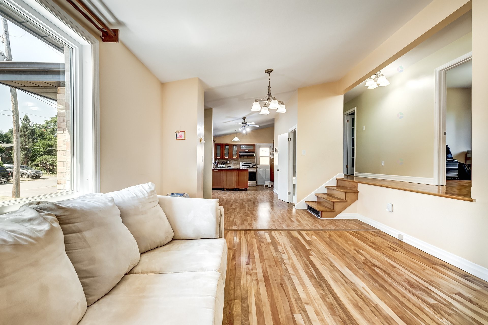 









75


17e Avenue

,
Montréal (Pierrefonds-Roxboro),




QC
H8Y3A5

