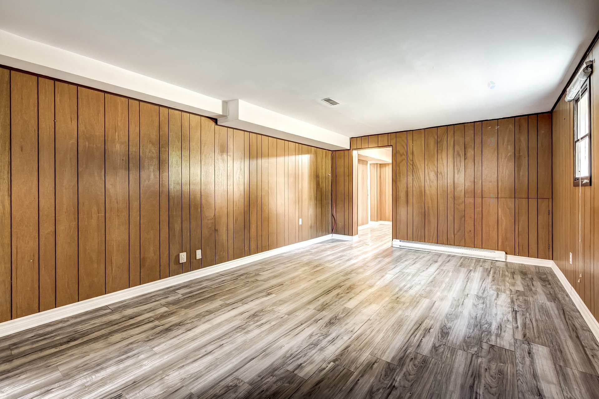 









75


17e Avenue

,
Montréal (Pierrefonds-Roxboro),




QC
H8Y3A5

