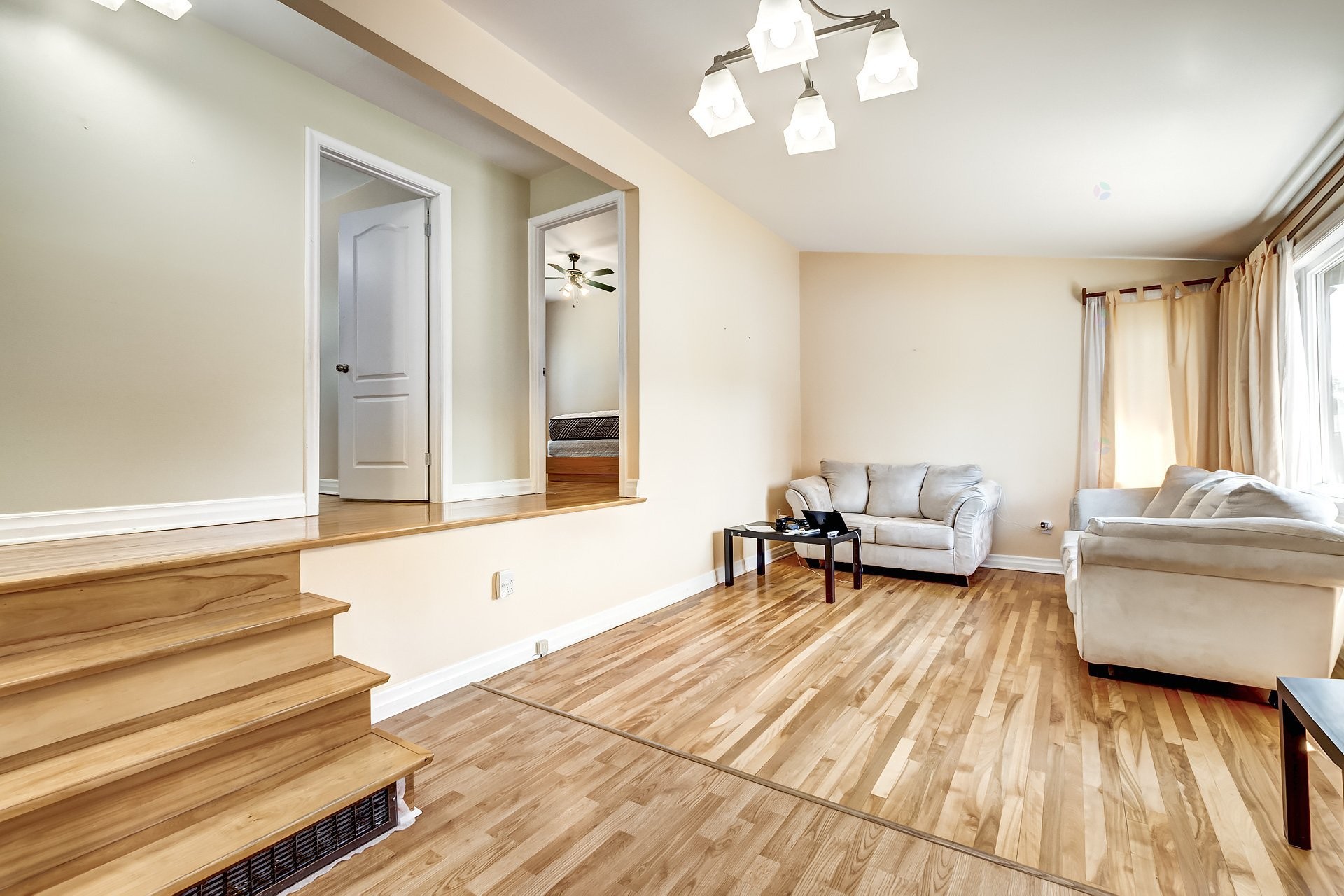 









75


17e Avenue

,
Montréal (Pierrefonds-Roxboro),




QC
H8Y3A5

