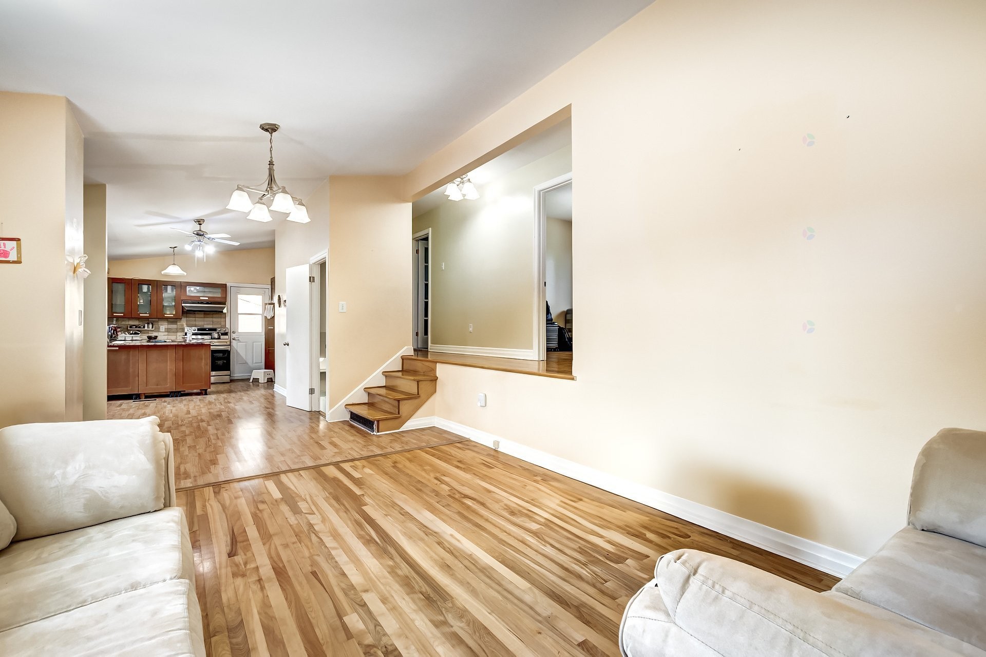 









75


17e Avenue

,
Montréal (Pierrefonds-Roxboro),




QC
H8Y3A5

