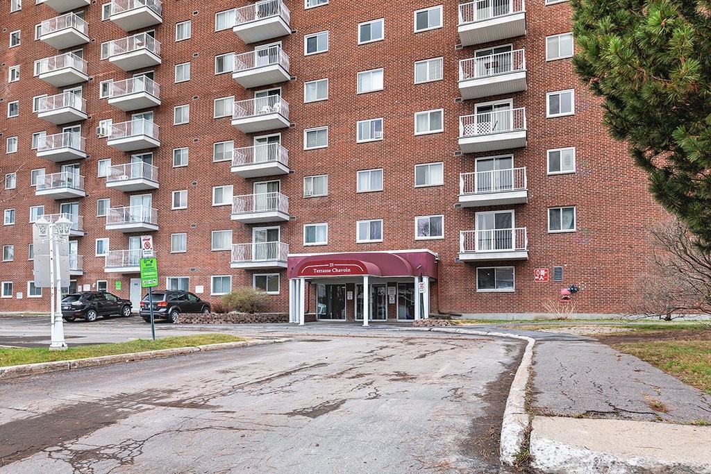 









23


Rue de la Soeur-Jeanne-Marie-Chavoin

, 413,
Gatineau (Hull),




QC
J8Z1V9

