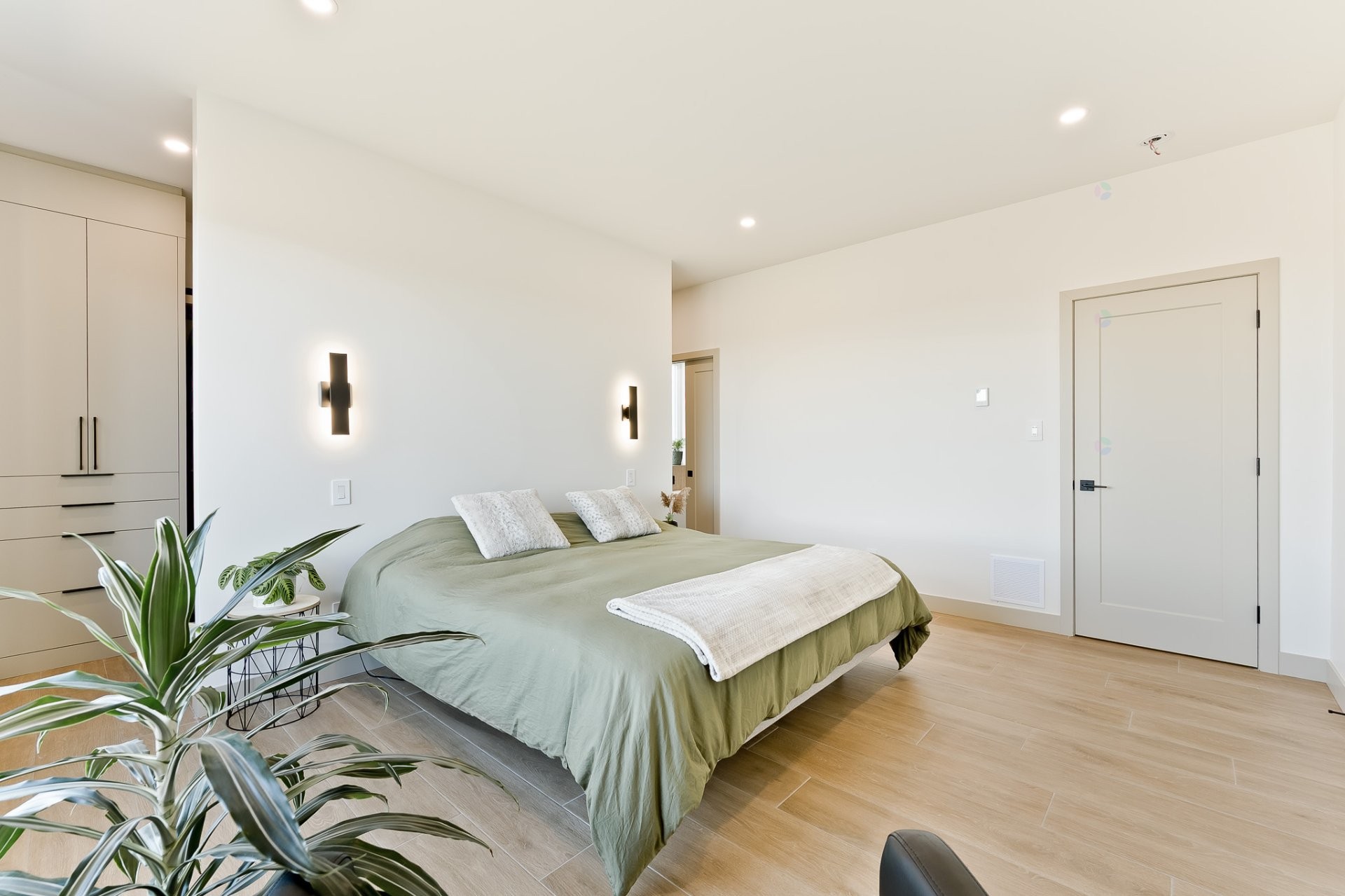 









22


Rue Denise

,
Compton,




QC
J0B1L0

