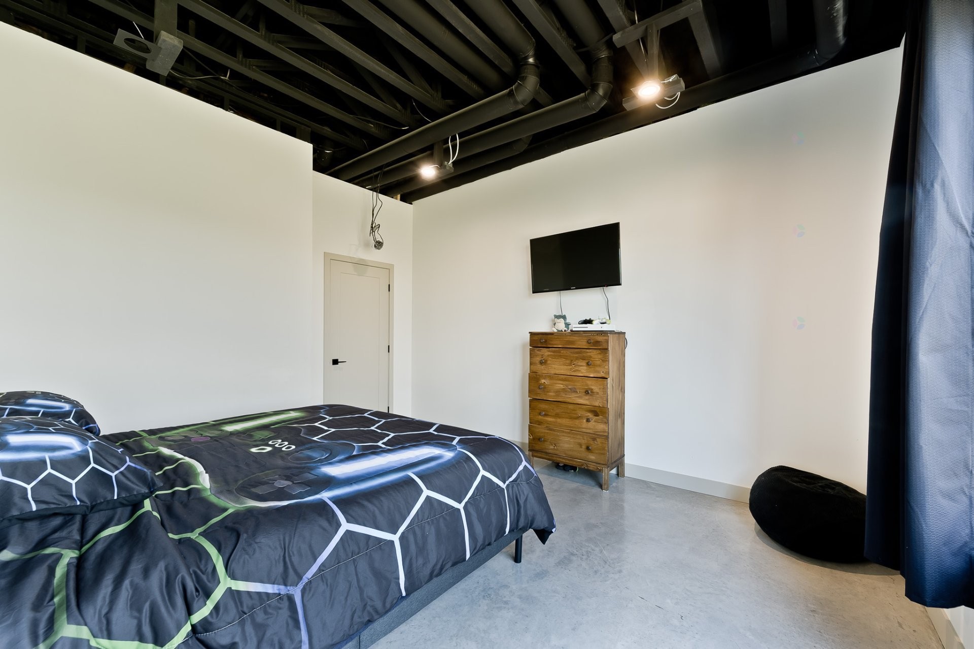 









22


Rue Denise

,
Compton,




QC
J0B1L0

