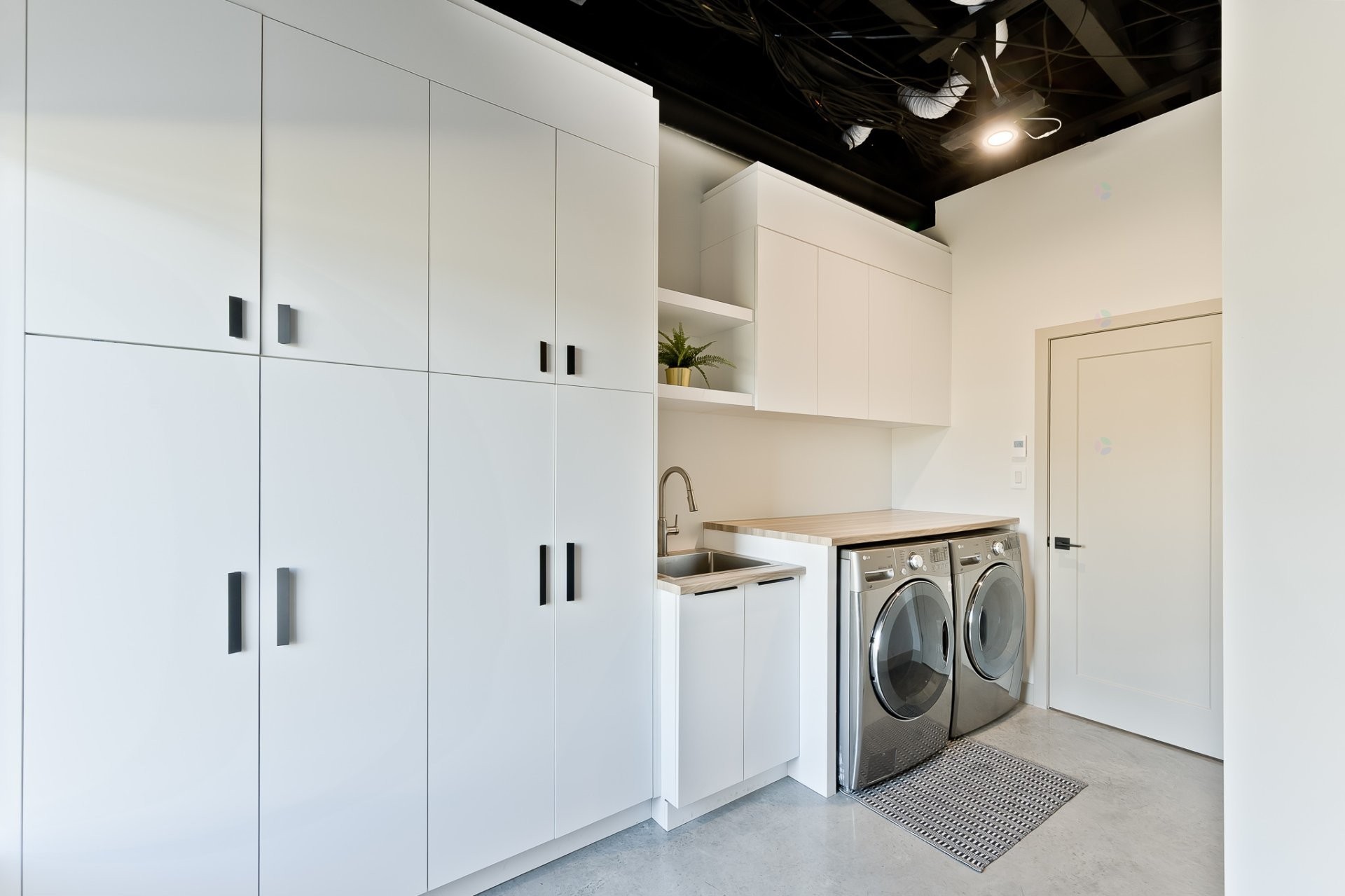 









22


Rue Denise

,
Compton,




QC
J0B1L0

