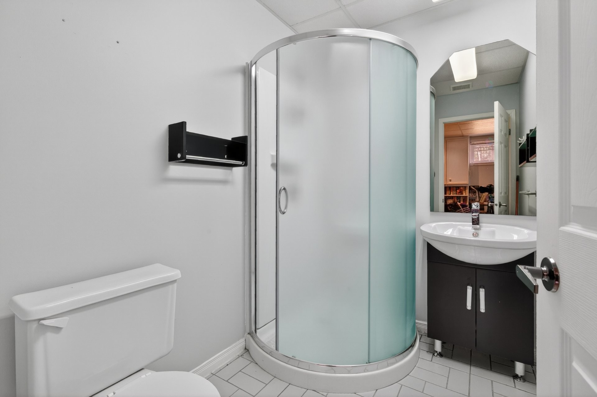 









276


Rue des Eaux-Vives

,
Saint-Jérôme,




QC
J7Y4N9


