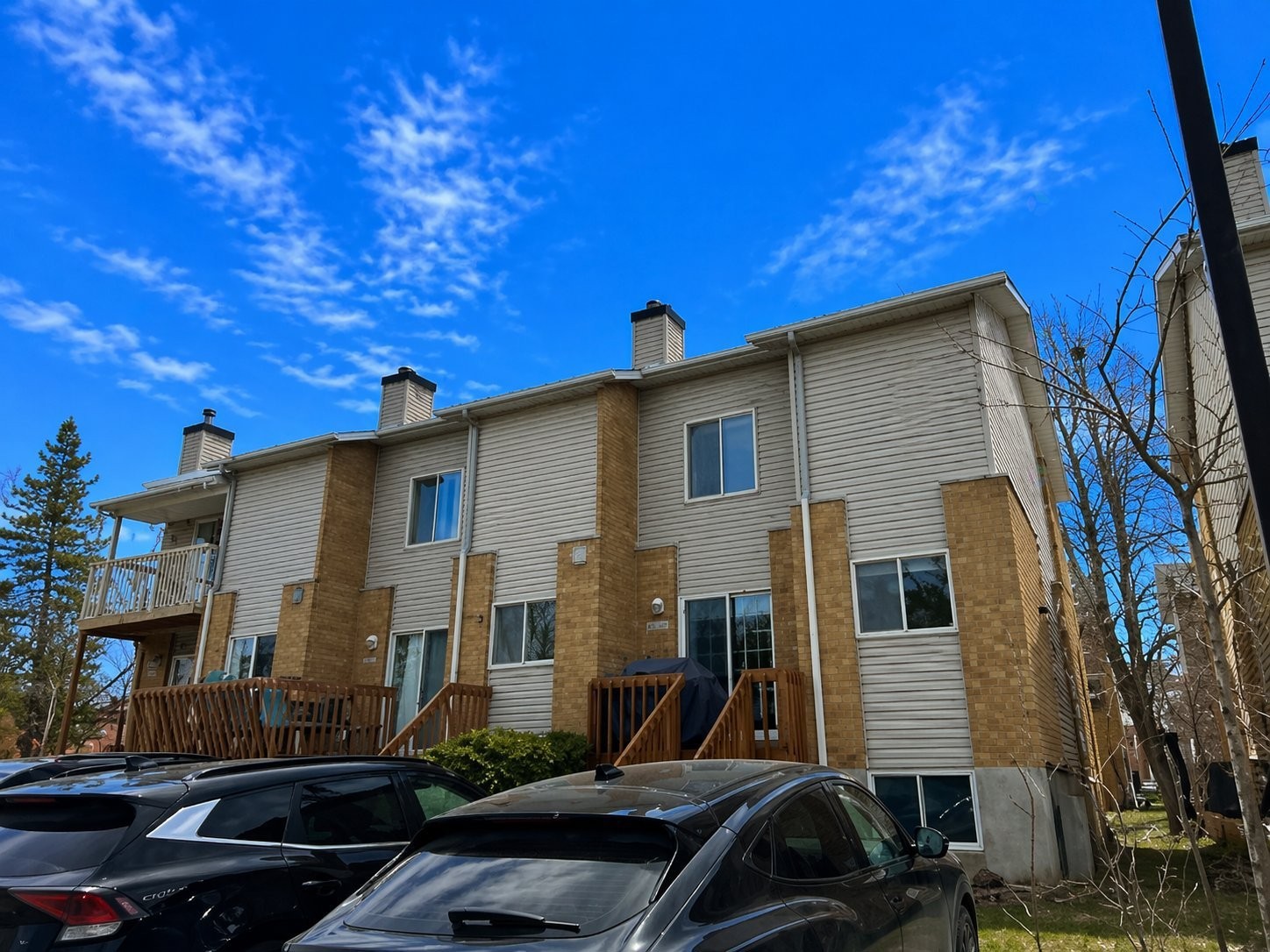 









209


Rue Madaire

,
Gatineau (Aylmer),




QC
J9H1R1

