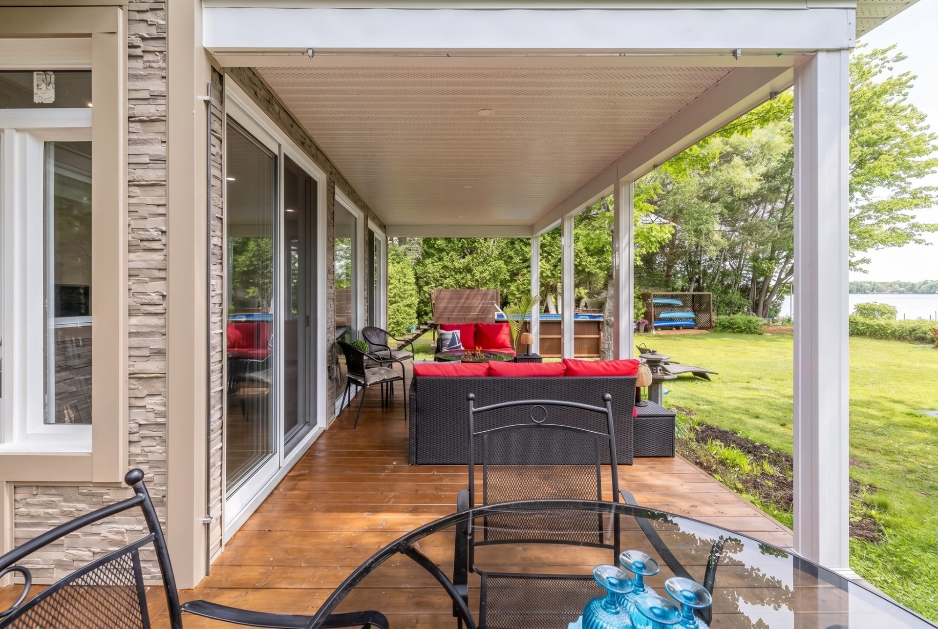 









141


Rue Graham

,
Shawinigan,




QC
G0X1L0

