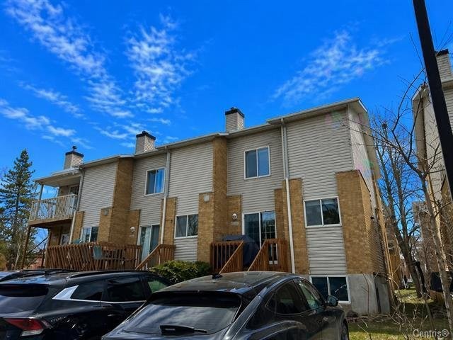 









209Z


Rue Madaire

,
Gatineau (Aylmer),




QC
J9H1R1

